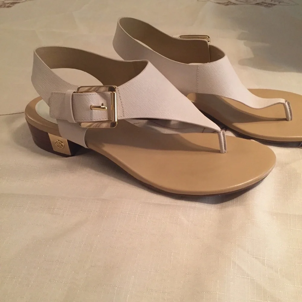 MICHAEL Michael Kors tan heeled sandals sz. 8.5 - Picture 3 of 5
